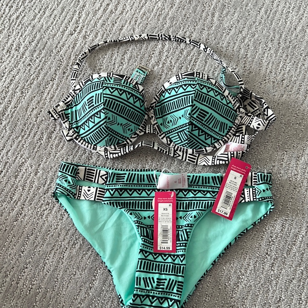 Swim suit